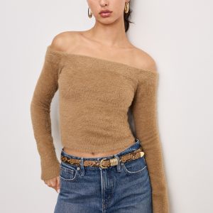 OFF SHOULDER PLUSH TOP | WARM CARAMEL003
