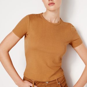 LIGHTWEIGHT SLIM COTTON TEE | CANYON003