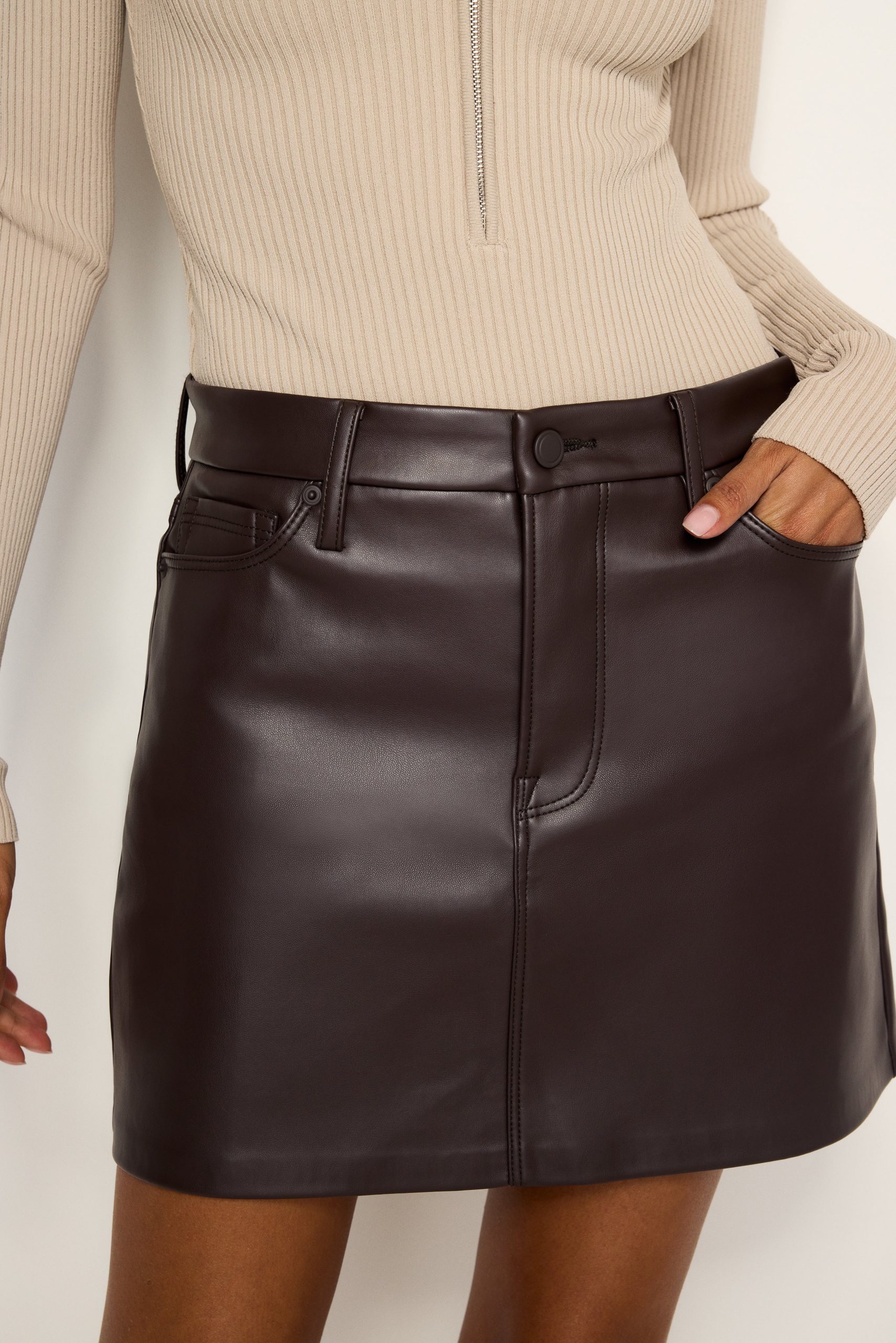 FAUX LEATHER MINI SKIRT | BARK003 - Image 4