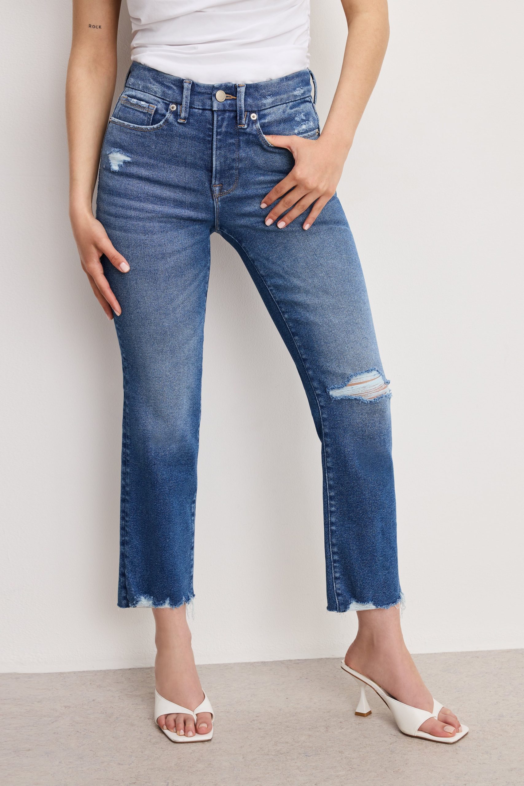 GOOD PETITE STRAIGHT JEANS | INDIGO943 - Image 3