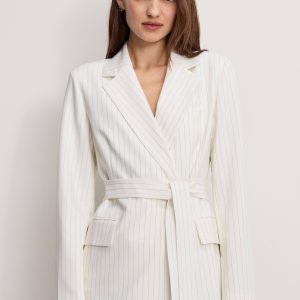 ESSENTIAL SUITING BELTED BLAZER | CHESTNUT PIN STRIPE