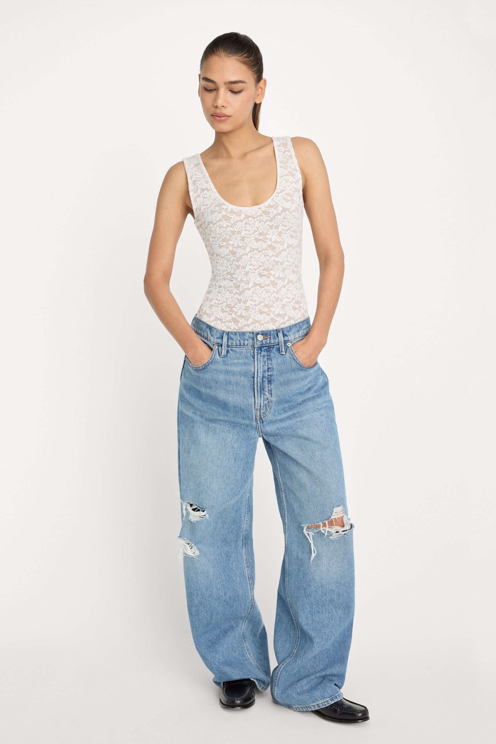 STRETCH LACE SCOOP TANK BODYSUIT | CHALK - Image 3