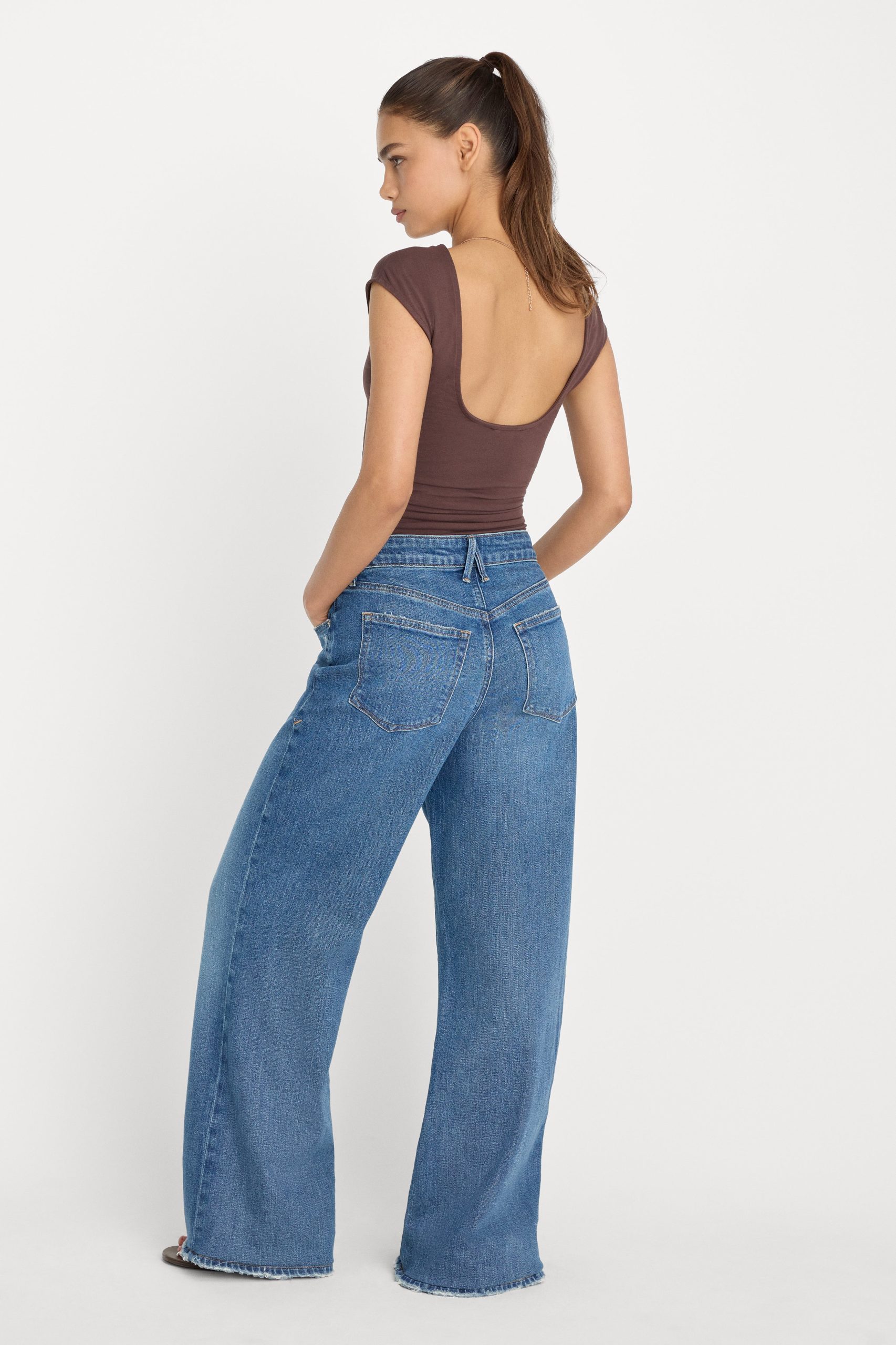 SUPER STRETCH OPEN BACK BODY SUIT | BITTER COCOA - Image 6