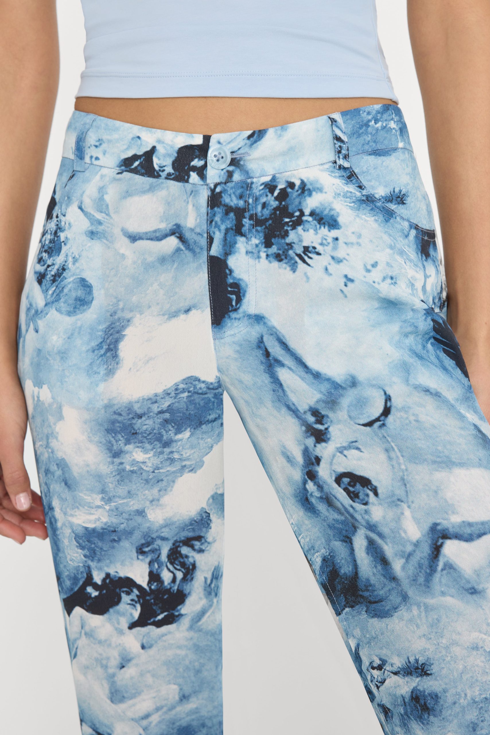 V WAIST CHIFFON FLARE PANTS | BLUE ANGEL PRINT - Image 3
