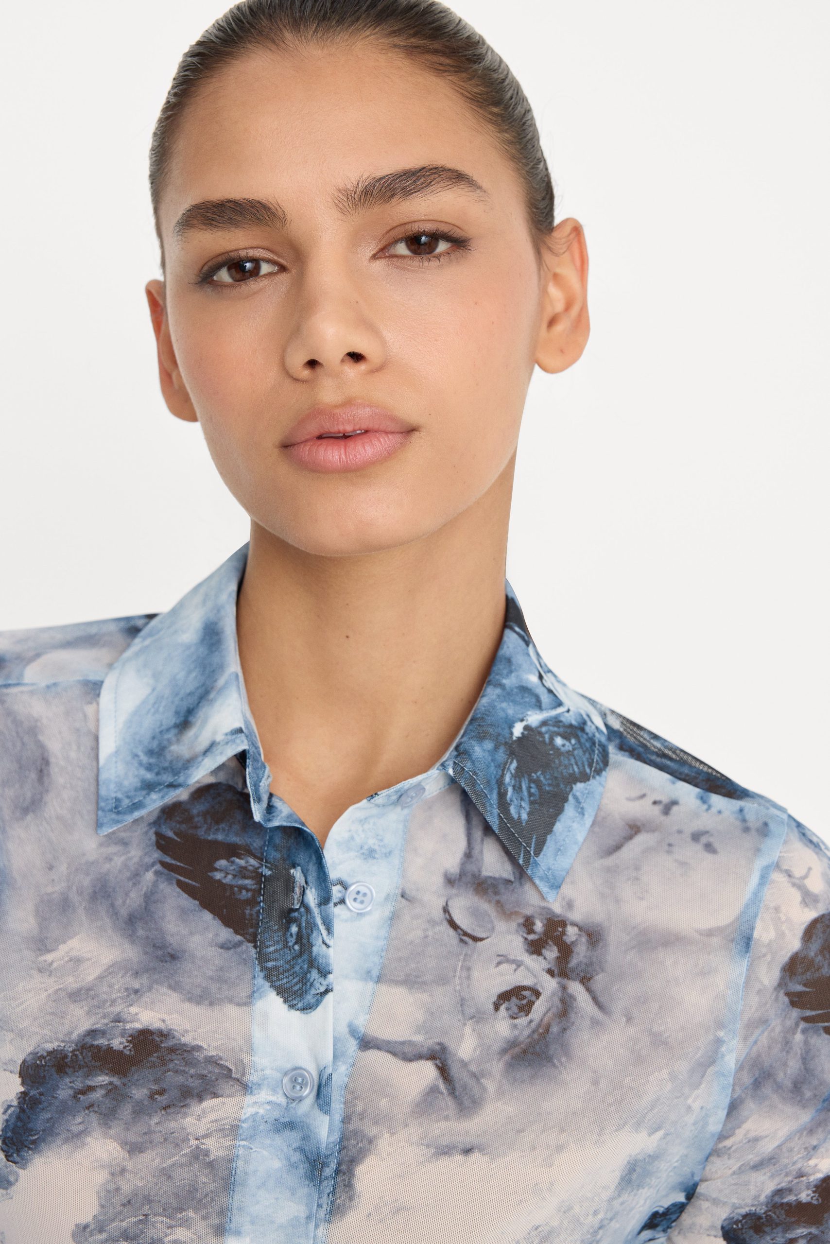 MESH BUTTON UP TOP | BLUE ANGEL PRINT - Image 5
