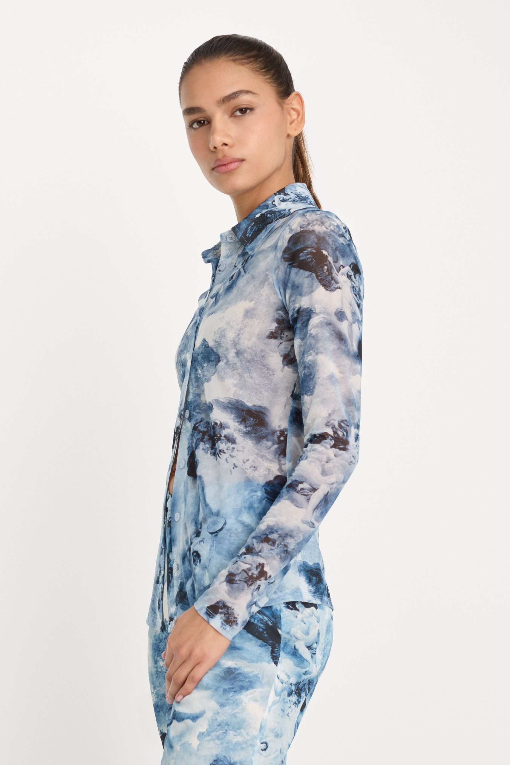 MESH BUTTON UP TOP | BLUE ANGEL PRINT - Image 4