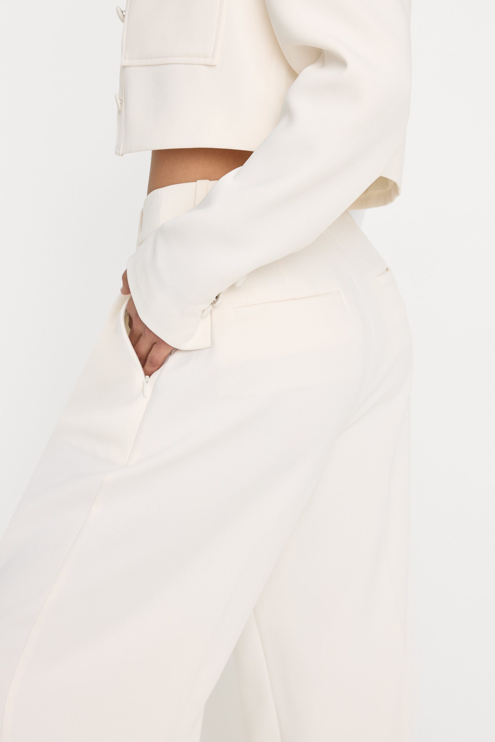 LUXE SUITING HIGH-RISE CROPPED WIDE LEG TROUSER | SOFT SHELL - Image 6