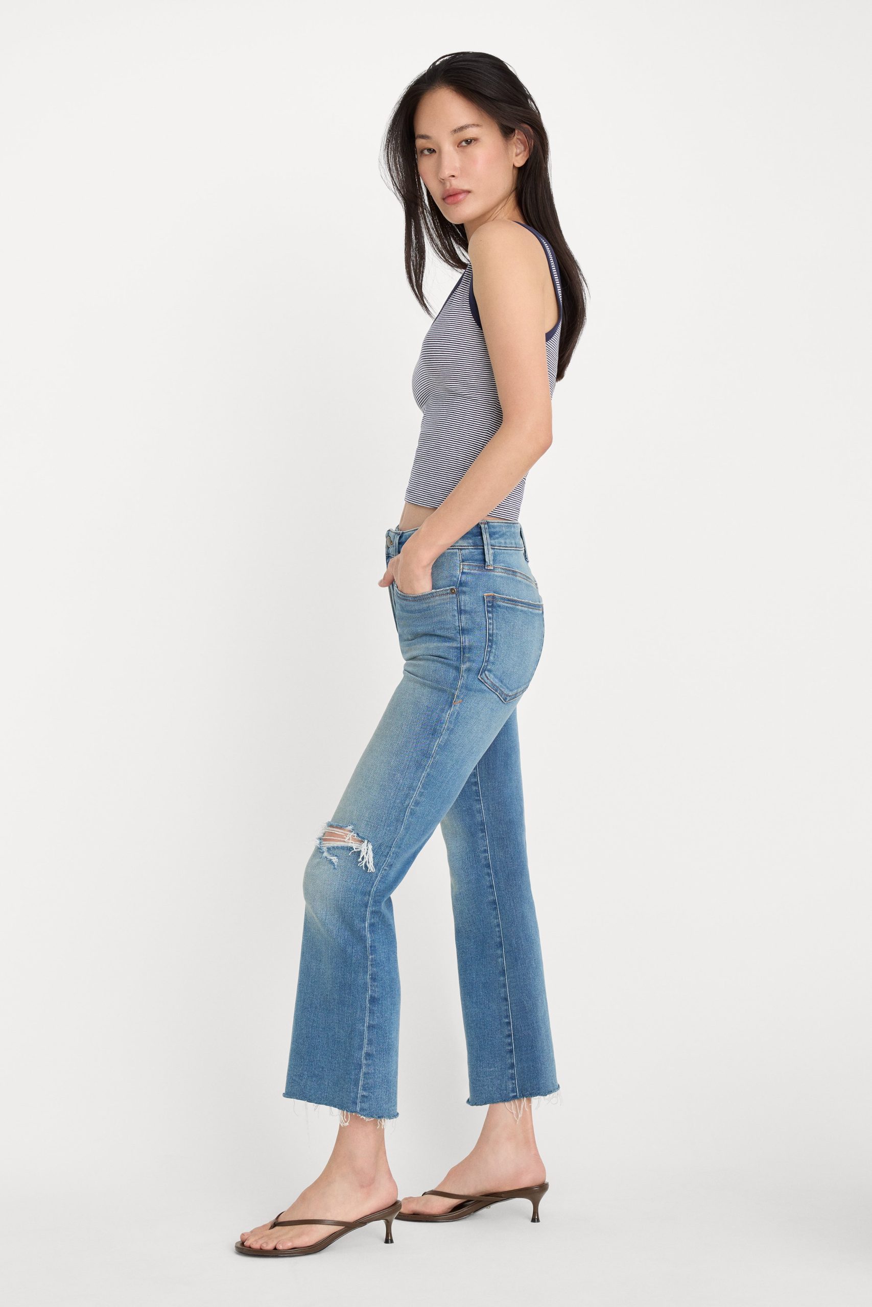 SOFT TECH GOOD LEGS CROP MINI BOOT JEANS | INDIGO1210 - Image 3