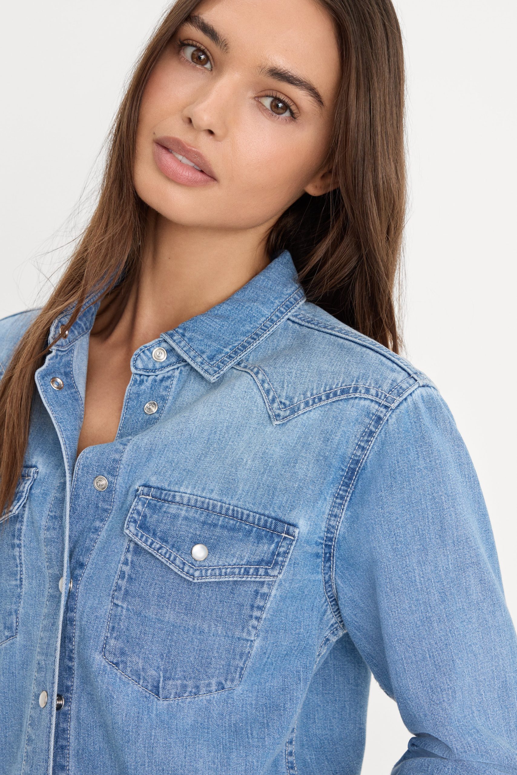 DOLLY SLIM FIT DENIM SHIRT | LIGHT BLUE - Image 2