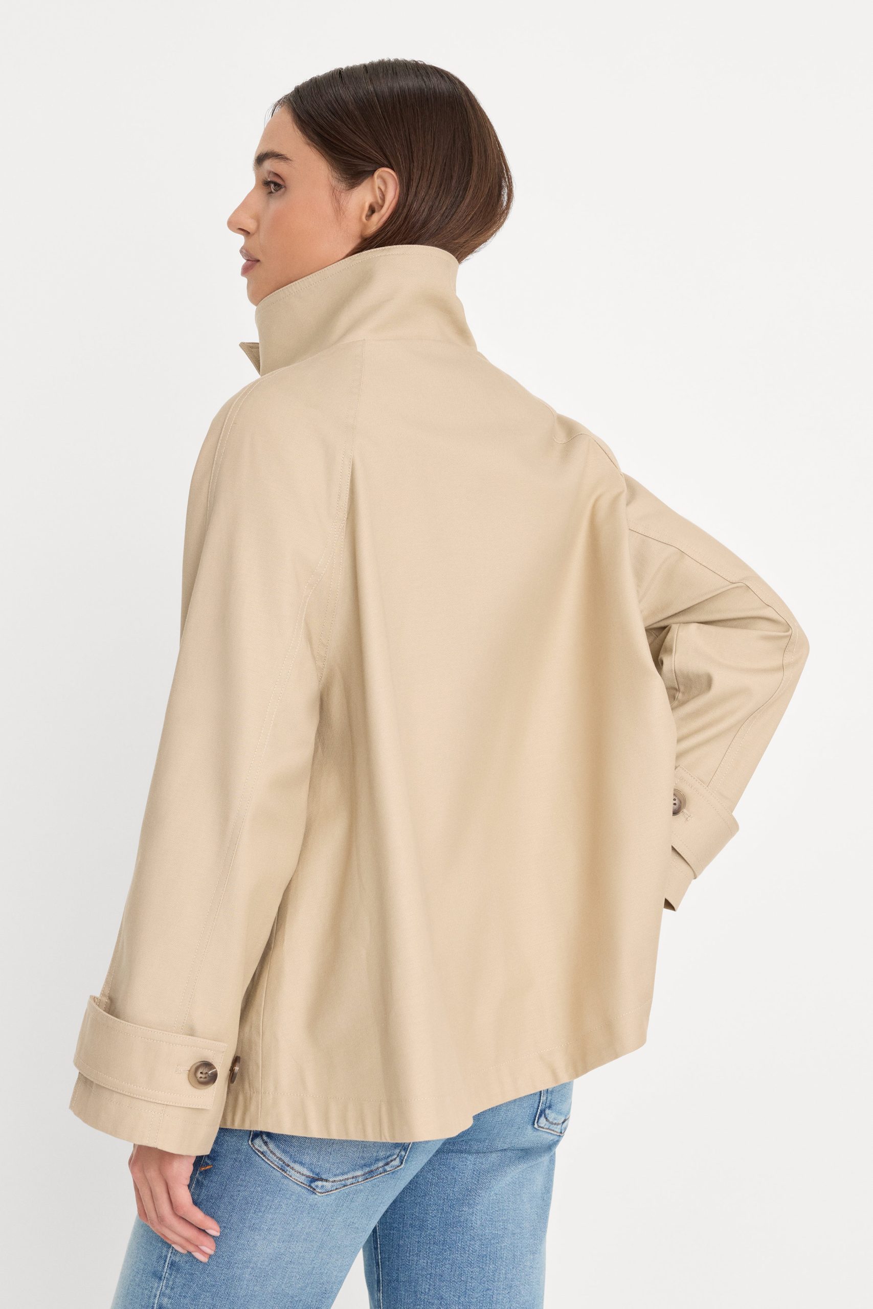 THE FUNNEL NECK TRENCH | LIGHT TAUPE - Image 3
