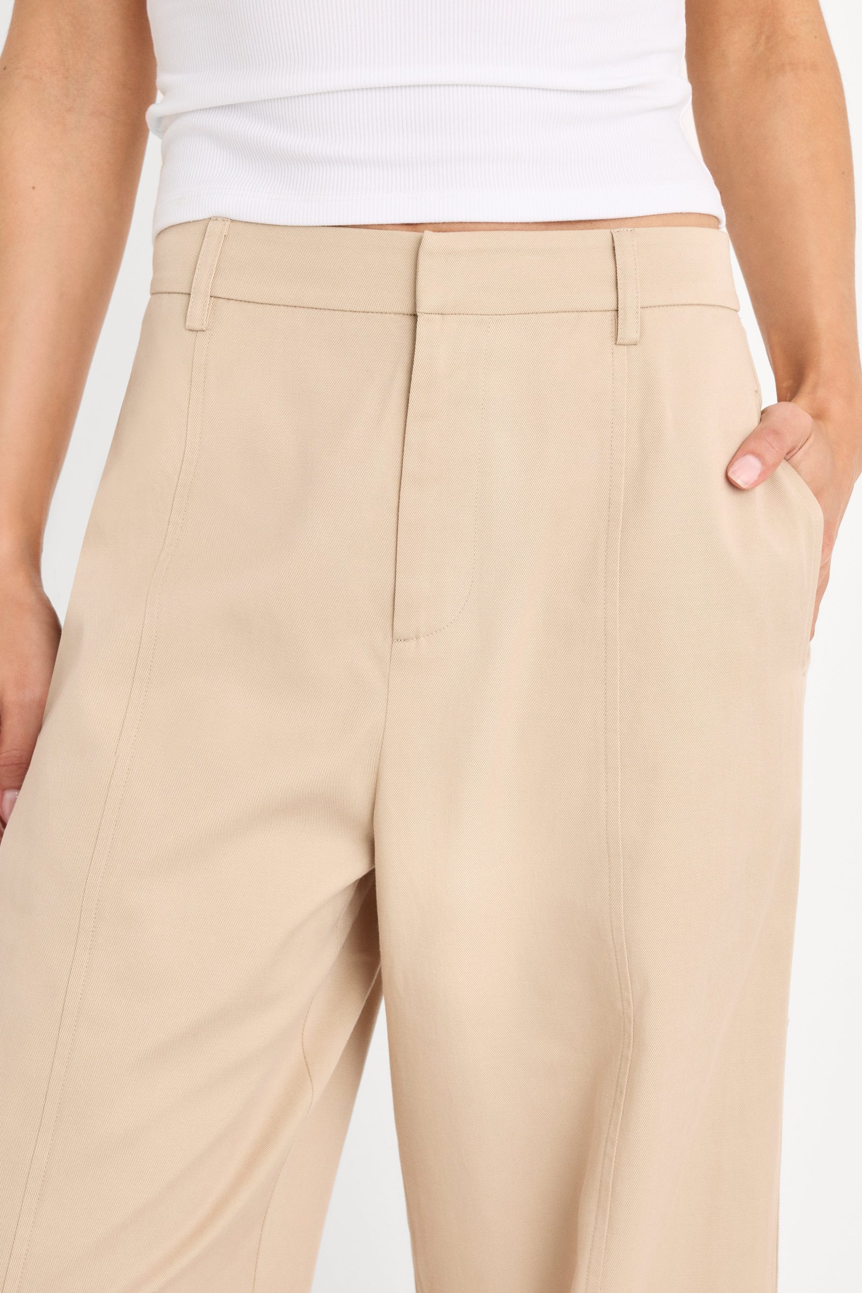 THE SEAMED WIDE LEG TROUSER | LIGHT TAUPE - Image 4