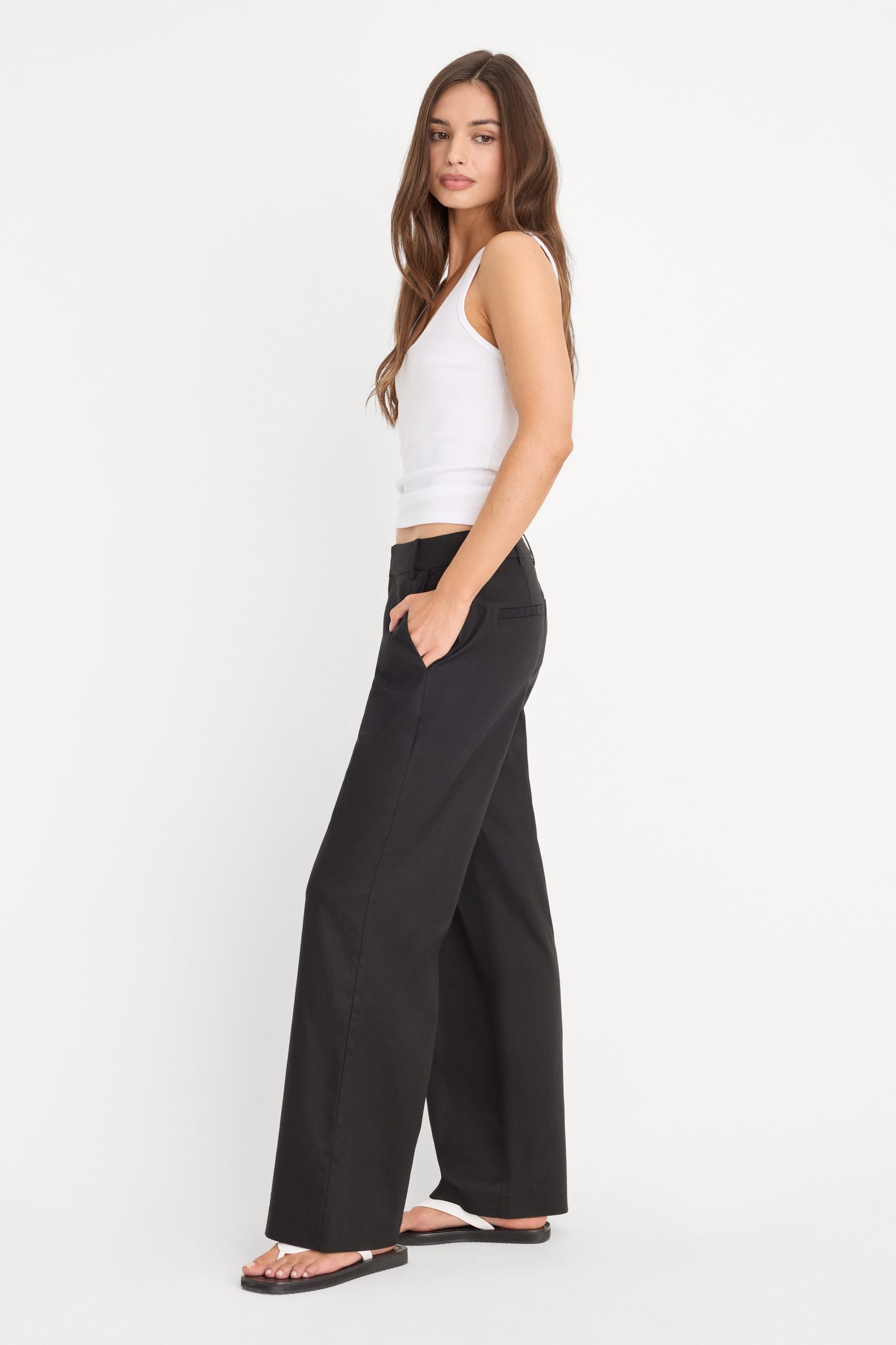 THE WIDE LEG LINEN TROUSER | BLACK - Image 3