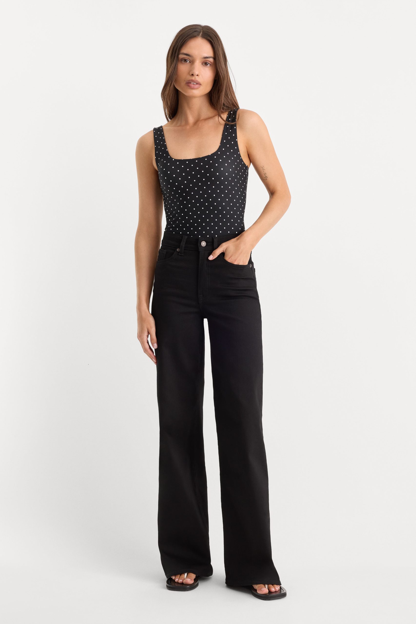 THE WEIGHTLESS SCULPTING MODERN TANK BODYSUIT | MINI DOT BLACK - Image 3