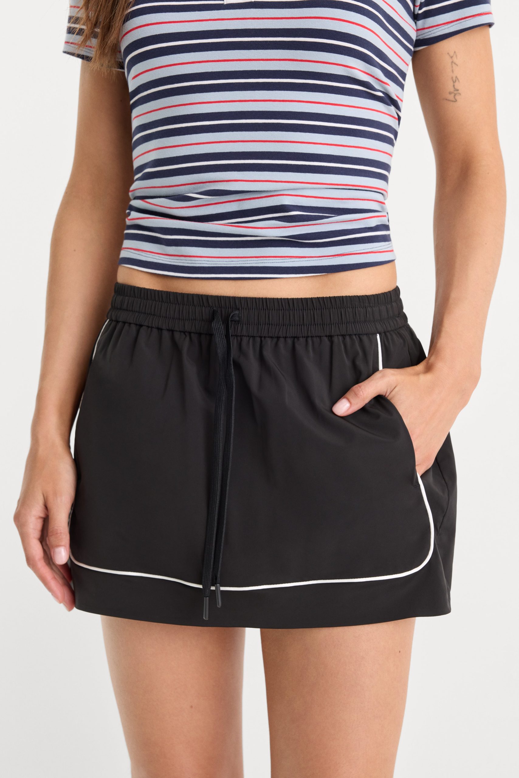 THE SPORT SKORT | BLACK - Image 2