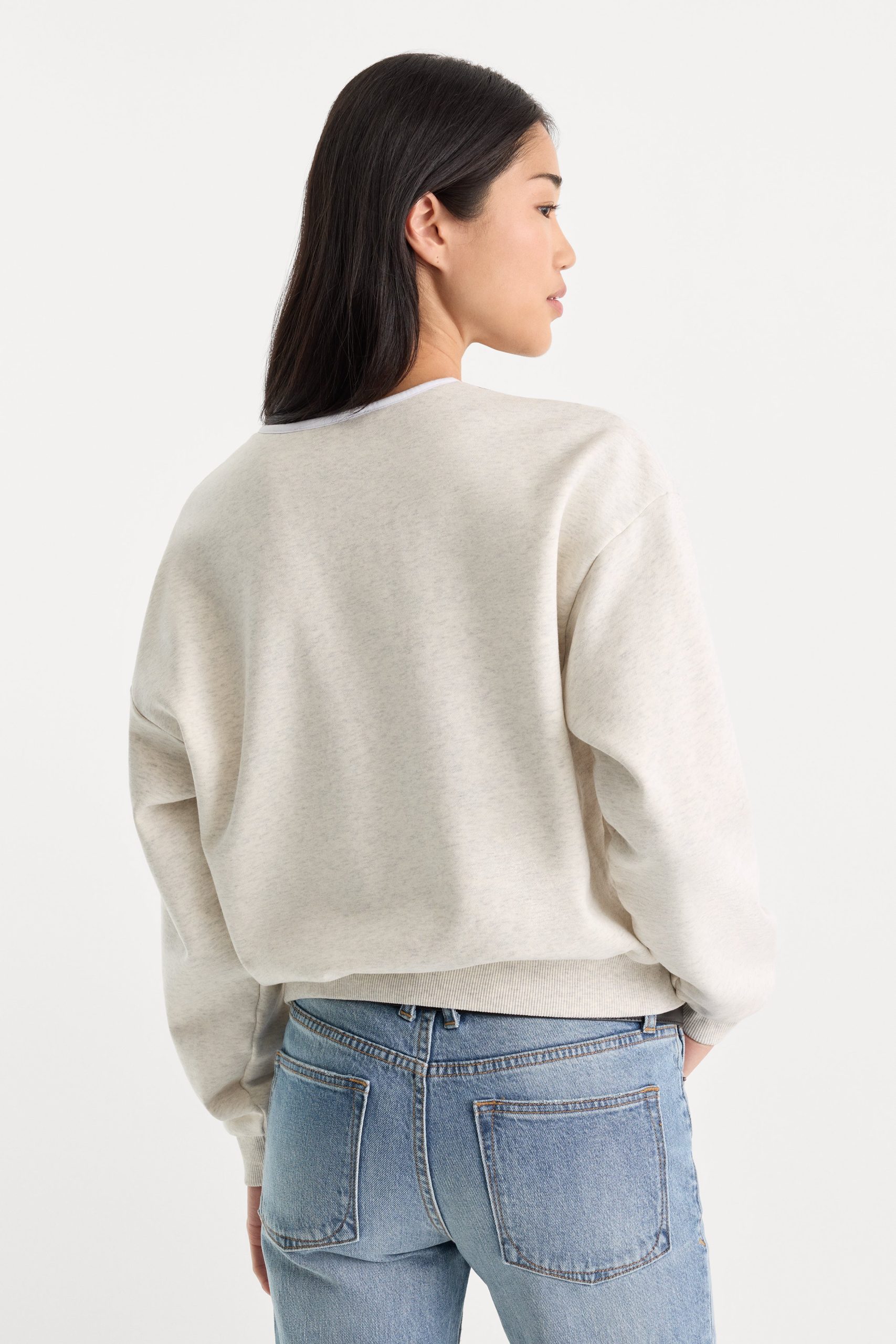 THE BRUSHED FLEECE HENLEY | OATMEAL - Image 7