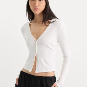THE RIB V NECK CARDIGAN | CHALK