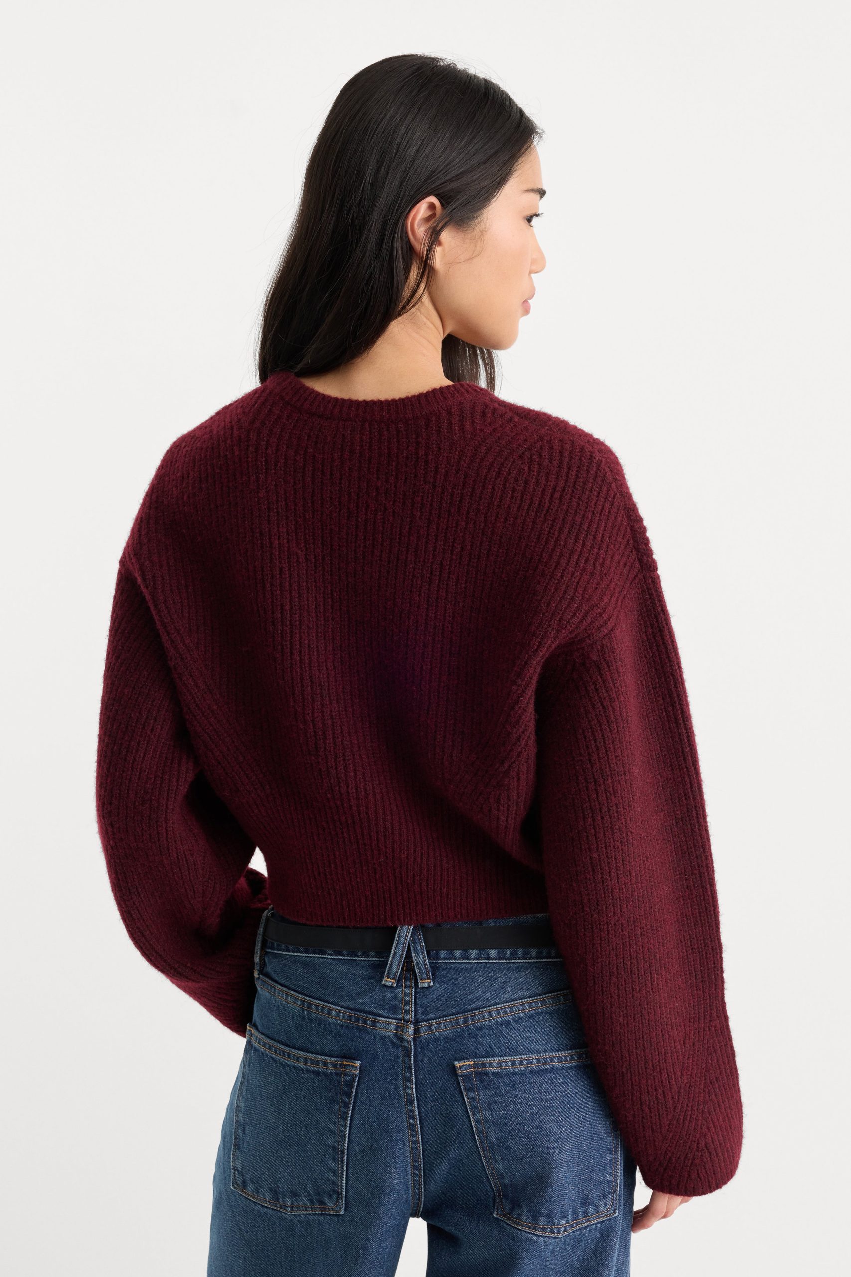 THE CHUNKY KNIT SWEATER | BERRY NOIR - Image 5