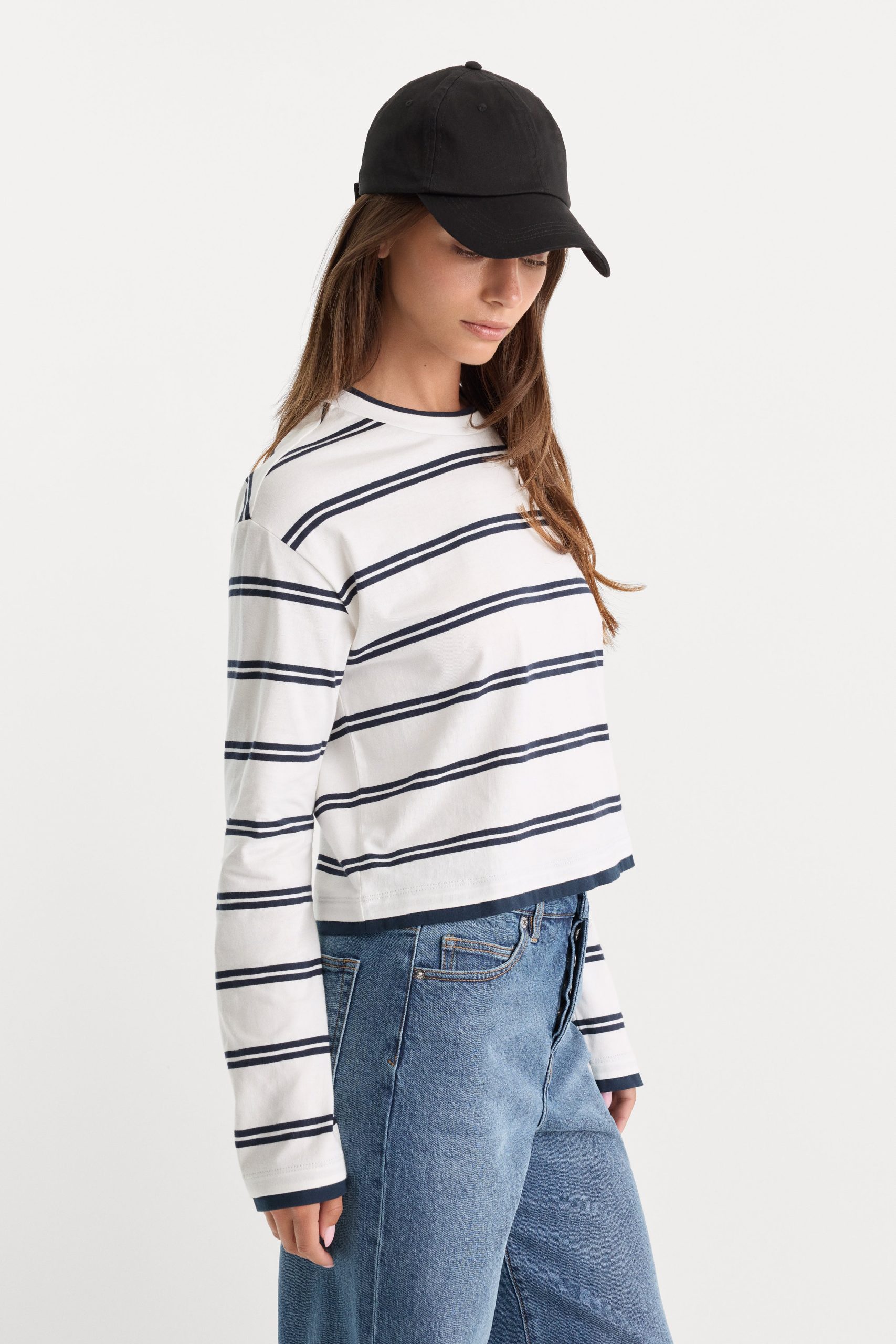 THE LONG SLEEVE LAYERED TEE | NAVY DOUBLE STRIPE - Image 2