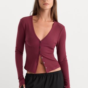 THE RIB V NECK CARDIGAN | BERRY NOIR