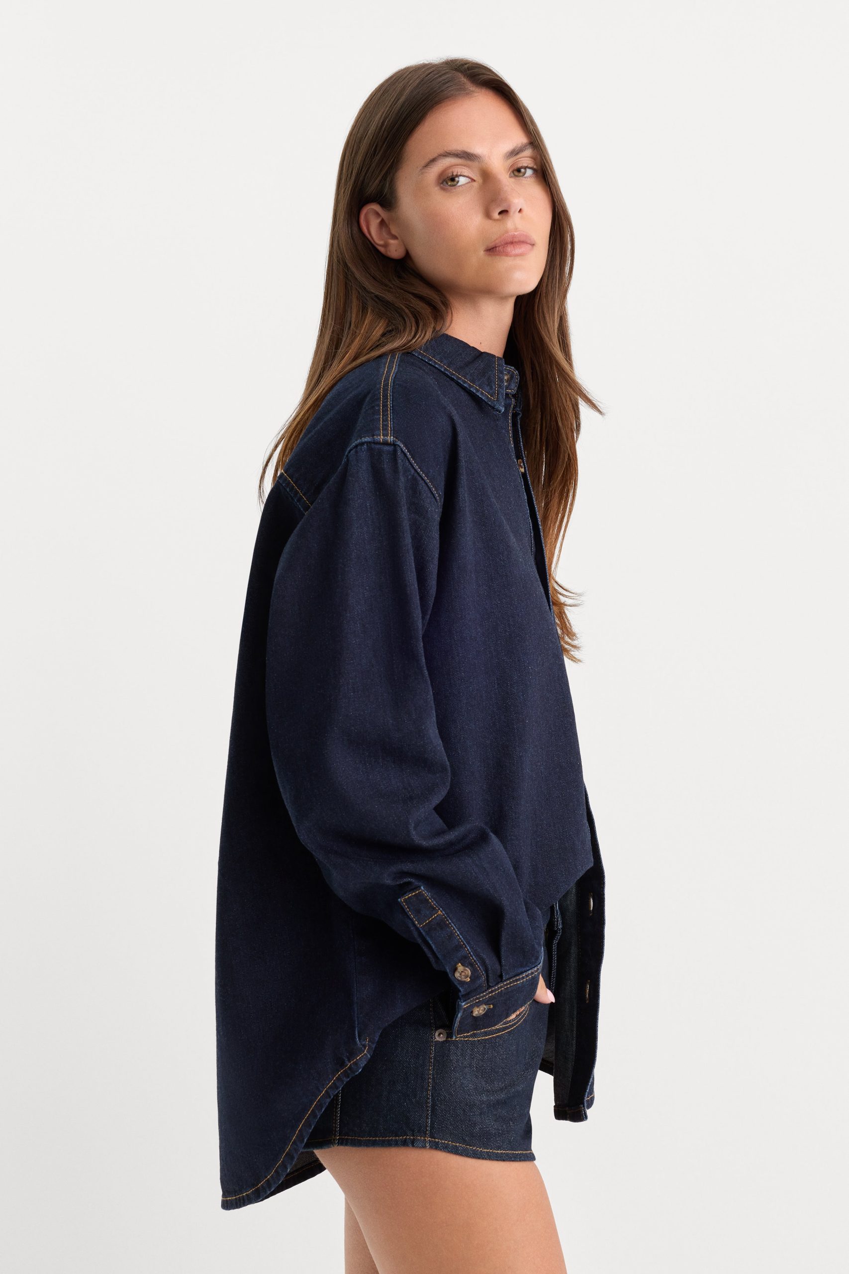 THE DENIM EASY SHIRT | INDIGO1389 - Image 2