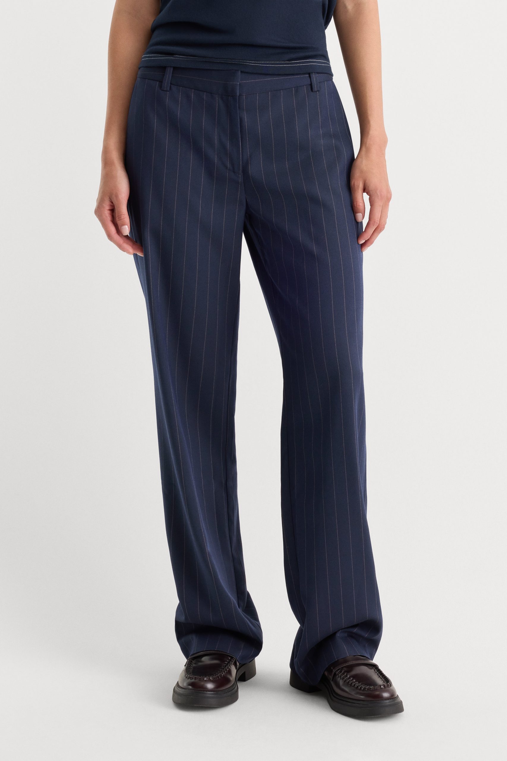 THE LOW RISE STRAIGHT LEG TROUSER | NAVY PINSTRIPE - Image 3