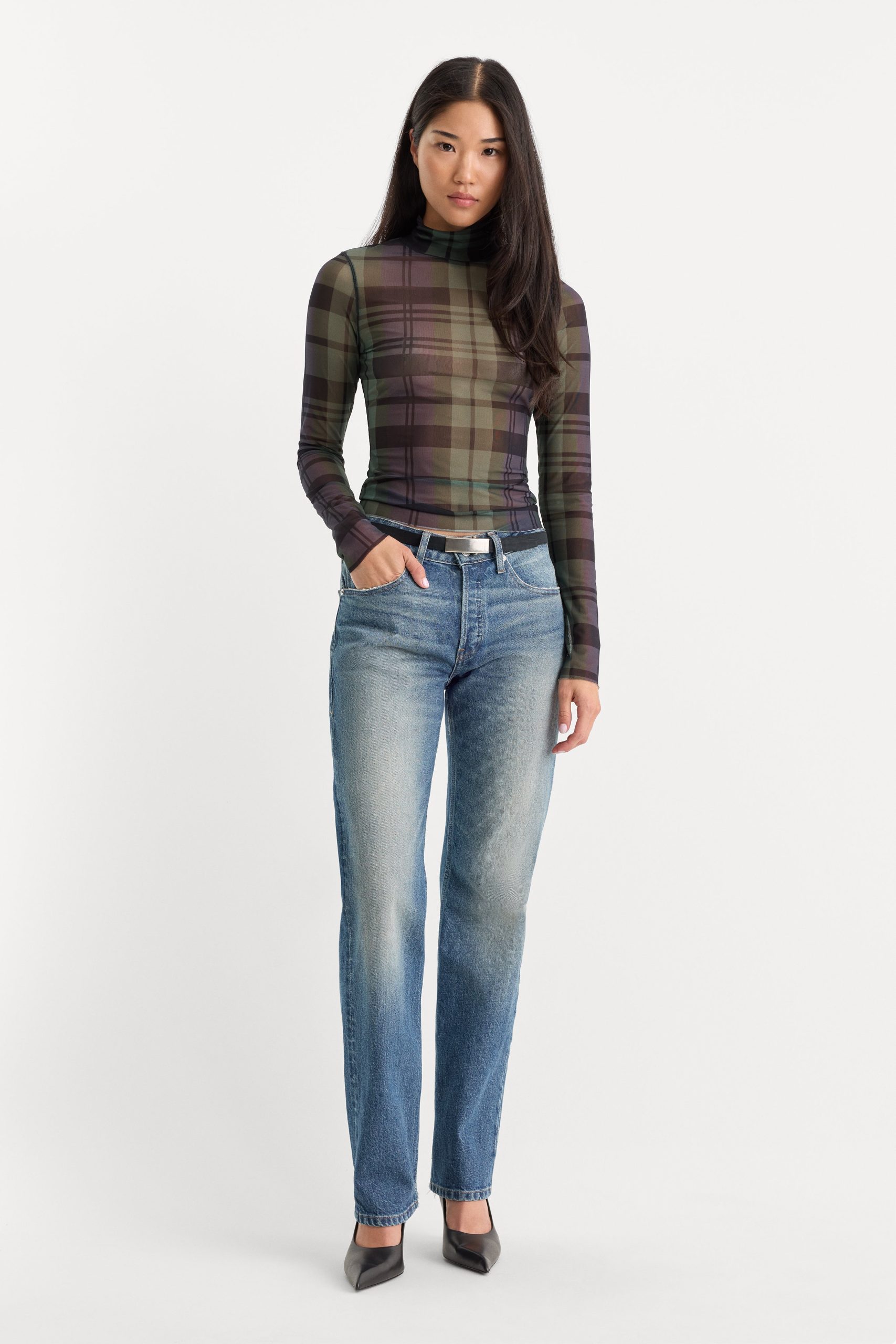 THE MESH TURTLENECK | NAVY AND GREEN PLAID - Image 4