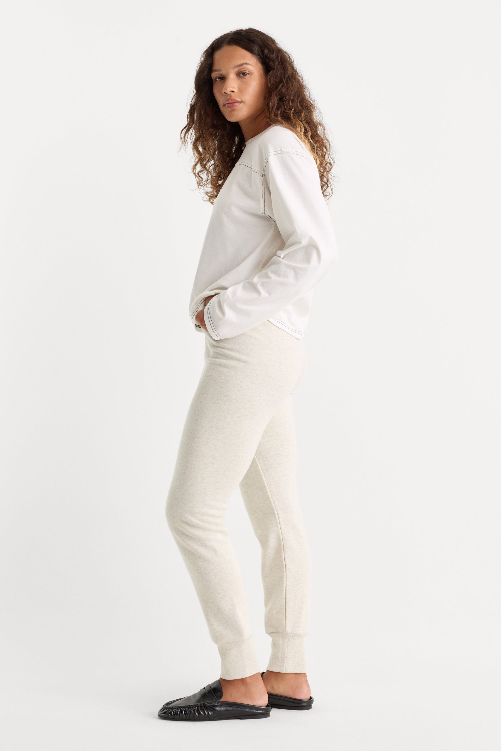 THE FRENCH TERRY BUTTON FRONT LEGGING | OATMEAL HEATHER - Image 4