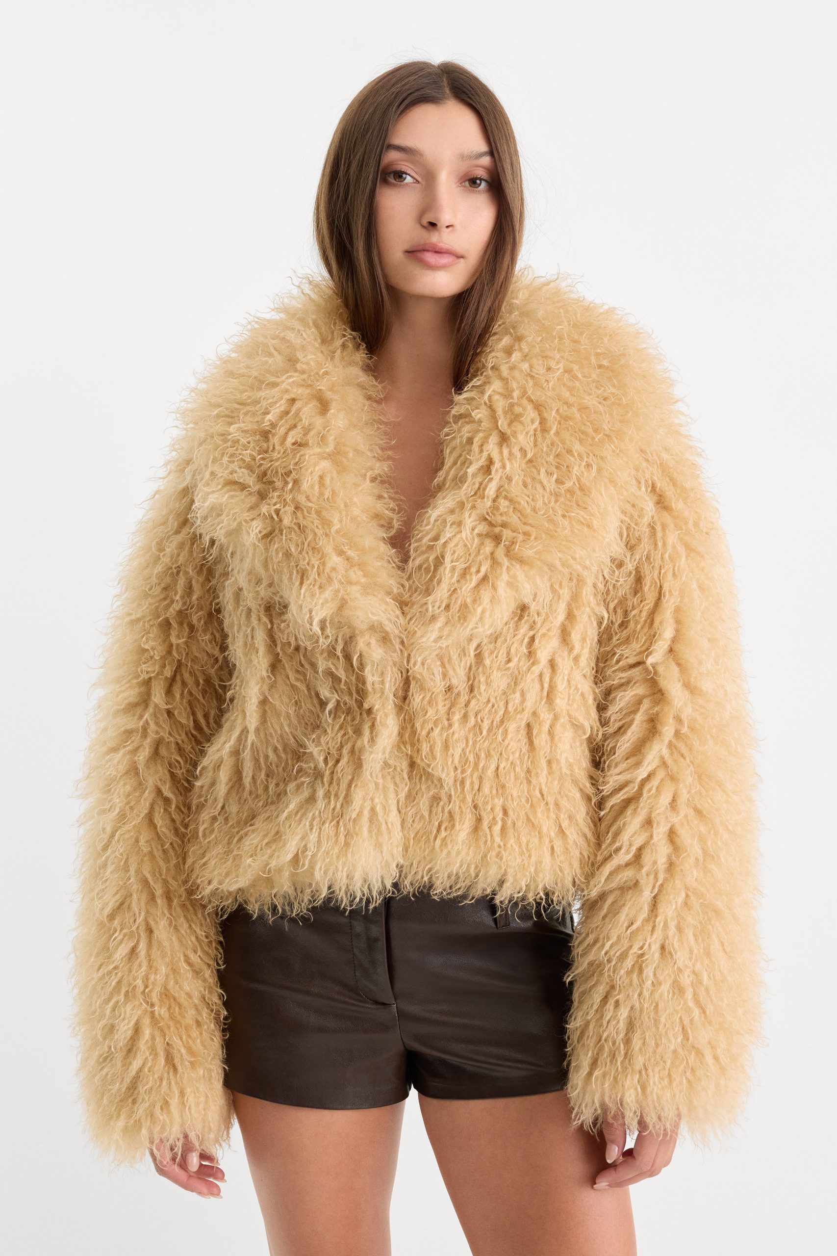THE FAUX FUR COAT | SAND - Image 2