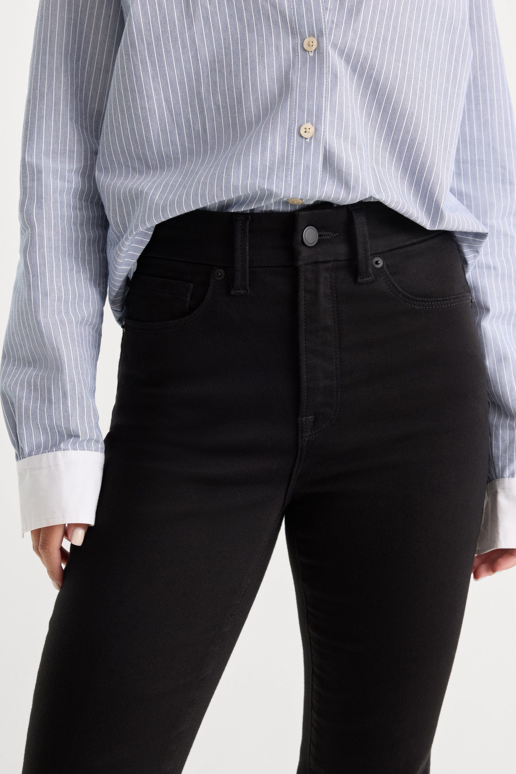 NEVER FADE GOOD CLASSIC SLIM BOOTCUT JEANS | BLACK - Image 4