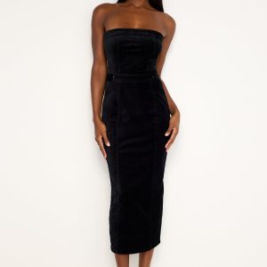 FIT FOR SUCCESS STRAPLESS VELVET DRESS | BLACK001
